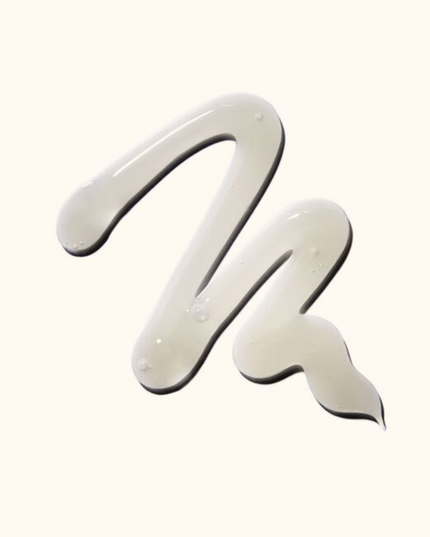 Oil-to-foam purifying pre-wash that breaks down build-up + refreshes the scalp without stripping.