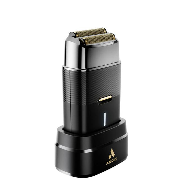 The elevated ProFoil Plus II Shaver combines a sleek, ergonomic design and convenient, universal USB-C charging with durable performance of a powerful 9,000 spm rotary motor and hypoallergenic gold-titanium foils. Color-matched to other high-demand items like the new GTX-EXO II Trimmer, the new Master II Clipper, and the exciting Phenom Clipper and Trimmer, the ProFoil Plus II Shaver provides the finishing touches to the professional barber’s workstation. 