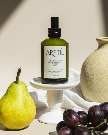 Powered by a modern alchemy of transformative botanicals and nourishing actives, ARETÉ’s Lunar Leave-In Conditioning Mist is an luxurious treatment milk designed to replenish softness, calm frizz, balance porosity, and restore manageability to dry or depleted strands.