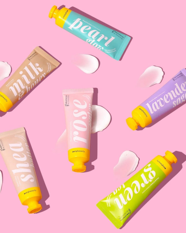 This fast-absorbing, vegan formula leaves skin smooth and nourished, free from greasy residue. Infused with shea butter and natural extracts, it deeply hydrates even the driest skin.