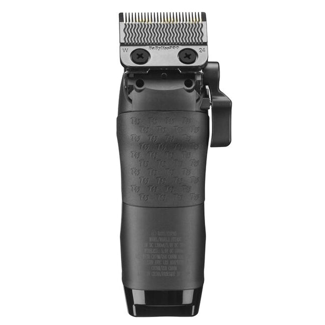 This collaboration brings together two leaders with one goal: to revolutionize tools and education for barbers everywhere. Combining innovation and expertise, BaBylissPRO and Tomb45 have created tools built to perform at the highest level, packed with innovative features. Designed with barbers, for barbers, every detail is crafted to improve the cutting experience. Two forces. One mission. Shaping the future, together.