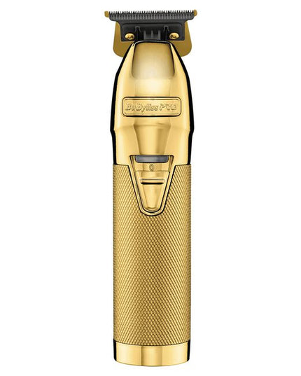 GoldFX is a professional, all-metal, cord/cordless lithium outlining trimmer. Featuring an exposed T-blade with 360 degree views, making this the first of a kind! The perfect tool for crispy edge-ups, hard lines, and all other detail work. Welcome to the new gold standard of outlining trimmers.