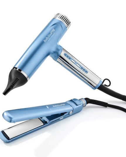 THE ULTIMATE TRAVEL DUO WITH AUTOMATIC DUAL VOLTAGE—EFFORTLESS STYLING WHEREVER YOU ARE.