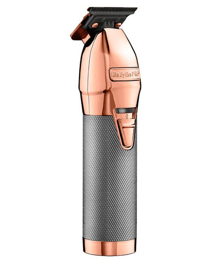 ROSEFX is a professional, all metal, cord/cordless lithium outlining trimmer. Featuring an exposed T-blade with 360 degree views, making this the first of a kind! The perfect tool for crispy edge ups, hard lines, and all other detail work. Welcome to the new standard of outlining trimmers.