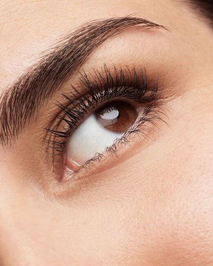 Your lashes, but better. Meet the perf mascara for no makeup makeup days, moms on-the-go, morning meetings, or when you’re looking for some lift and separation. The curved wand hugs your lash line to get every single lash coated with the water-resistant, inky black mascara of your dreams.