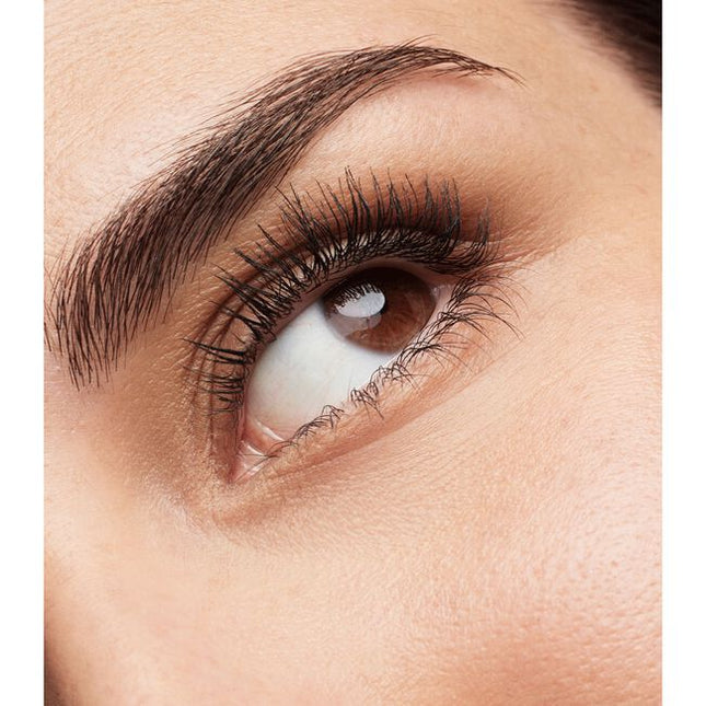 Your lashes, but better. Meet the perf mascara for no makeup makeup days, moms on-the-go, morning meetings, or when you’re looking for some lift and separation. The curved wand hugs your lash line to get every single lash coated with the water-resistant, inky black mascara of your dreams.