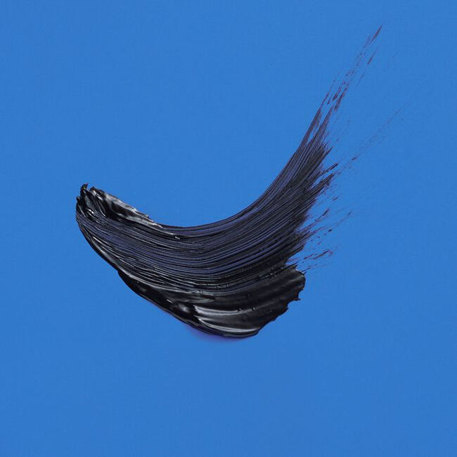 Your lashes, but better. Meet the perf mascara for no makeup makeup days, moms on-the-go, morning meetings, or when you’re looking for some lift and separation. The curved wand hugs your lash line to get every single lash coated with the water-resistant, inky black mascara of your dreams.