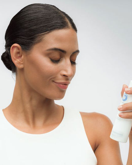 Aquafuse Hyaluronic Repair helps bring exceptional hydration, soothing and barrier support to proactively help reduce the signs of premature aging associated with moisture loss and microbiomic stress. 