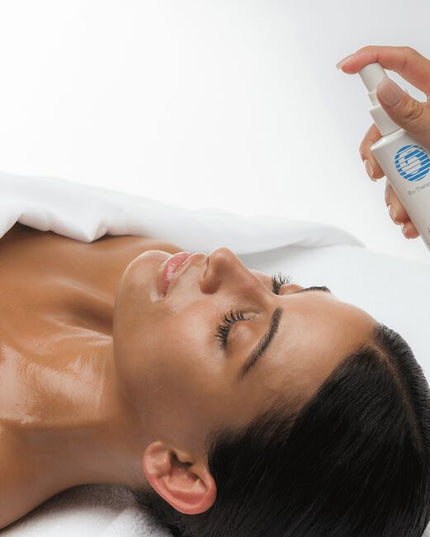 Aquafuse Hyaluronic Repair helps bring exceptional hydration, soothing and barrier support to proactively help reduce the signs of premature aging associated with moisture loss and microbiomic stress. 