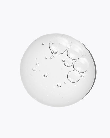 This extremely effective formula gently prepares the skin for deep cleansing and extractions, with a transparent gel form that applies easily and precisely. Hydrophilic red algae help to maintain optimal skin hydration while cetrimonium bromide softens stubborn sebum. A synergistic blend of geranium, palmarosa, orange and corn mint essential oils help to soothe and clarify the skin while calming the senses.