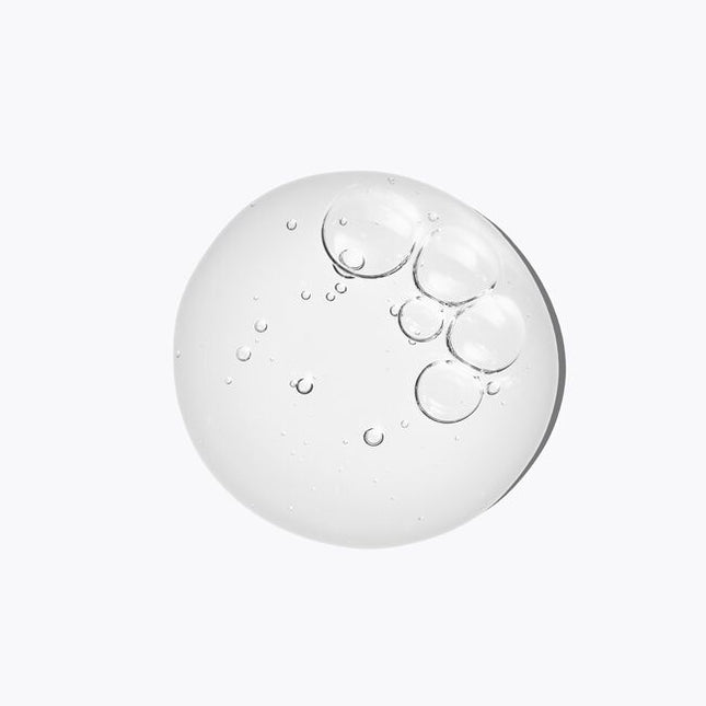 This extremely effective formula gently prepares the skin for deep cleansing and extractions, with a transparent gel form that applies easily and precisely. Hydrophilic red algae help to maintain optimal skin hydration while cetrimonium bromide softens stubborn sebum. A synergistic blend of geranium, palmarosa, orange and corn mint essential oils help to soothe and clarify the skin while calming the senses.