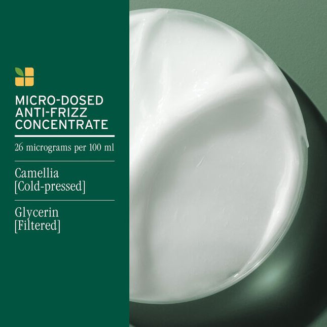 SmoothProof Conditioner for Frizzy Hair is a rich, creamy conditioner specifically designed to nourish and smooth naturally frizz-prone hair without weighing it down. Infused with a micro-dosed concentrate of camellia oil and glycerin, this formula instantly detangles and provides immediate frizz control. By forming a protective layer against environmental aggressors like humidity, it defends the hair, leaving strands more manageable, smoother, and hydrated. 