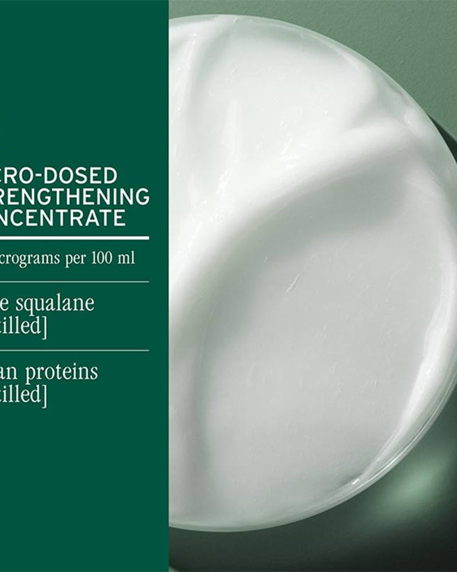 Strength Recovery Conditioning Cream is a rinse-off conditioner for damaged hair that strengthens for shiny-looking and softer-feeling hair. This conditioner has a creamy texture that leaves hair stronger after one use with 3X more moisture*.