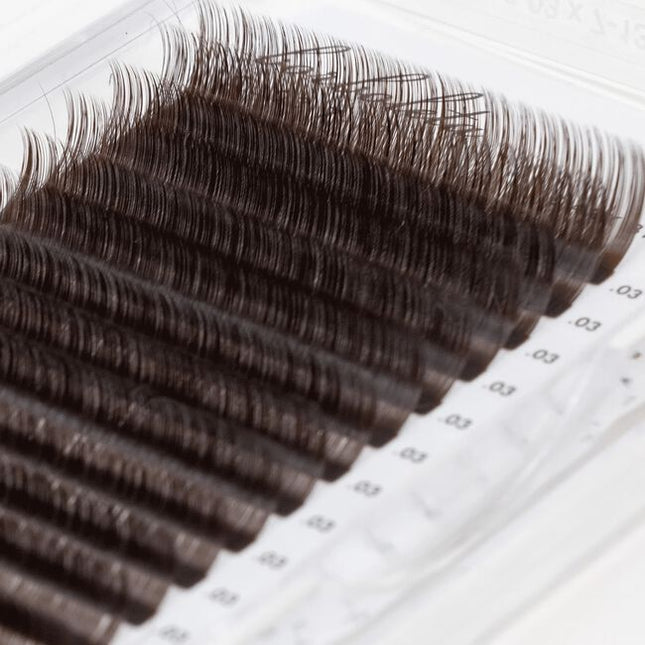 Meet the softer side of lash artistry. Borboleta's Brown Lashes are officially here! Burnt Walnut Lashes are a deep, rich tone with extra depth. 