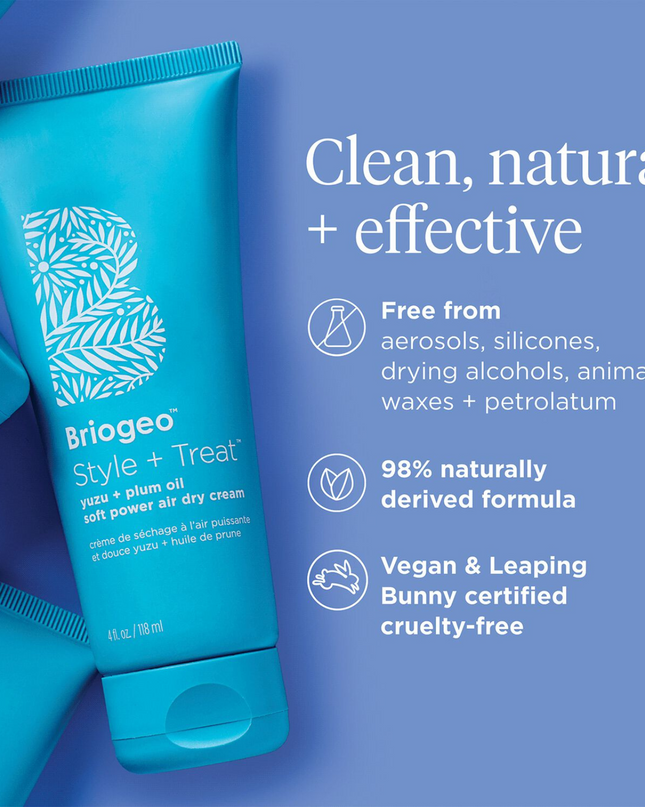 A leave-in, soft lotion for heatless styling that provides 24-hour frizz reduction for an effortless air-dried finish.