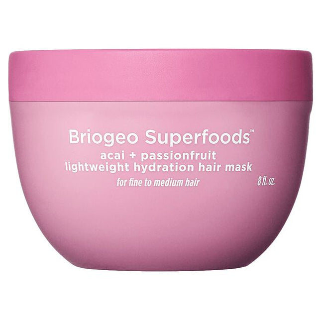 Infused with antioxidant-rich ingredients like açaí extract and passionfruit oil, this protein-free hair mask locks in hydration to quench thirsty strands without weighing them down. The light-as-air water cream texture nourishes fine to medium hair types for softer, smoother, more manageable hair.