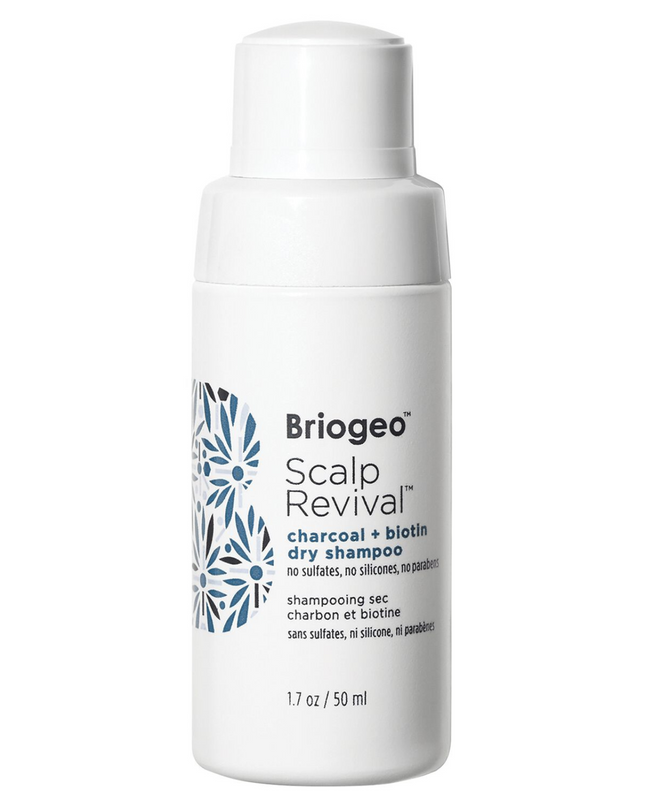 A charcoal-infused aerosol-free dry shampoo that refreshes hair and supports a healthy scalp. Detoxifies, refreshes, and balances the scalp + hair to extend the time between washes.