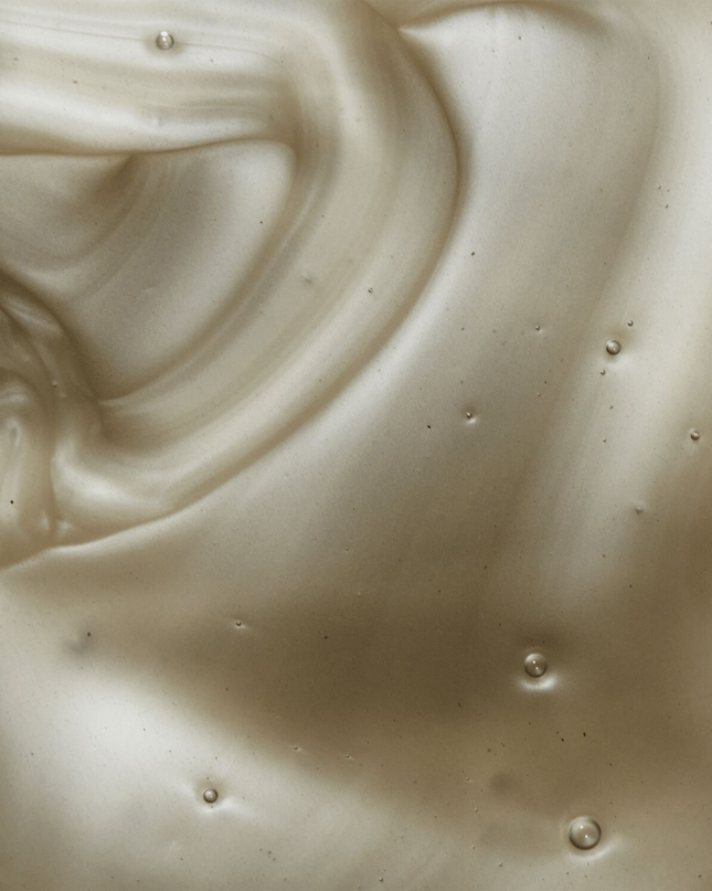 A dandruff relief shampoo that helps eliminate and prevent the recurrence of scalp itching, irritation, redness, and flaking due to dandruff, psoriasis, and seborrheic dermatitis.