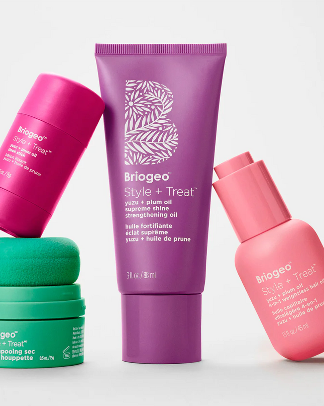 A cushiony, pearlescent gloss-to-oil essential that delivers instant shine, lasting moisture + strengthens strands for glossy, healthy-looking hair. Created with 99% naturally derived ingredients, this silicone-free hair oil enhances dry, dull strands with revitalizing moisture and a glistening finish. For medium to thick hair, use daily for a high-shine finish. For fine to medium, use for high-shine slicked-back styling.