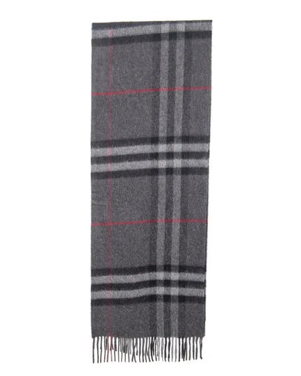 Ultra-soft finish and timeless design, is a highly sought-after accessory made in historic Scottish mills.