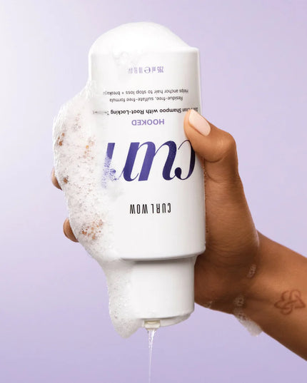 100% Clean Shampoo with Root-Locking Technology.
Residue-free, sulfate-free formula helps anchor hair to prevent shedding + reduce breakage.