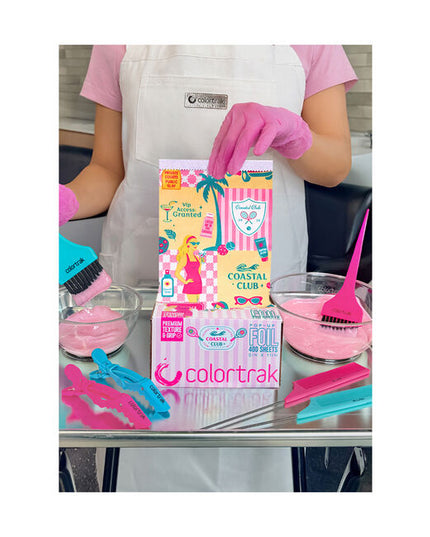 Say hello to Coastal Club, where every highlight is members only and your glow is always on the list. Think cabana vibes, tennis court chic, and sun drenched cocktails with the girls, this foil is all about effortless glam with pro level performance. From bold blondes to sun kissed highlights, every application feels like a poolside cocktail, effortless, elevated, and just the right amount of glam. Join the club. Flawless color looks good on you. Graceful. Glamorous. Game ready. This is Coastal Club.
