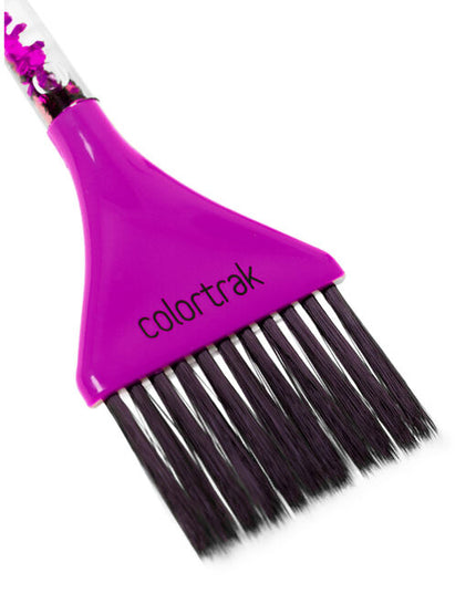 Bring sparkle & shimmer to your station with a brush that blends performance and style. Feather bristles deliver a light, seamless touch for highlights, color melting, and balayage, while the glitter-filled handle glistens and flows as you work.