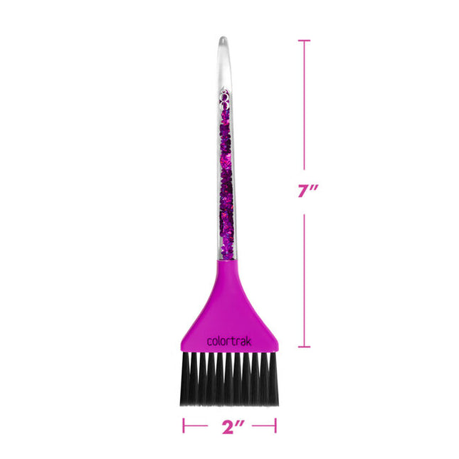 Bring sparkle & shimmer to your station with a brush that blends performance and style. Feather bristles deliver a light, seamless touch for highlights, color melting, and balayage, while the glitter-filled handle glistens and flows as you work.
