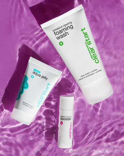 Behold, your 3-step regimen to clearer skin. Featuring our best-selling favorites, the Breakout Clearing Kit includes everything you need to cleanse, treat breakouts, and hydrate skin. Formulated with powerful (yet gentle!) ingredients like salicylic acid, tea tree oil, niacinamide, and hyaluronic acid. Your breakouts don’t stand a fighting chance. (Sounds dramatic, but like… it’s true.) With travel-friendly sizes, you can get that glow whether you’re at home or on-the-go.
