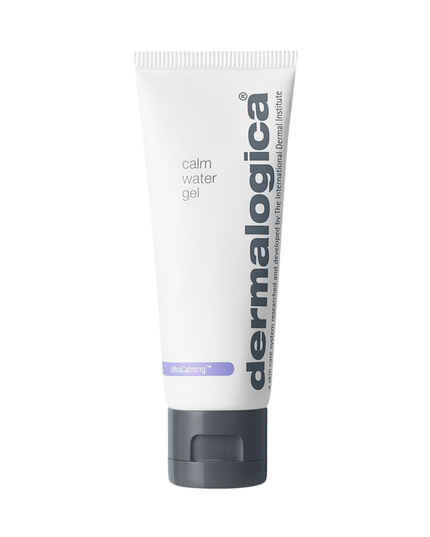 Weightless water-gel moisturizer hydrates dry, sensitive skin. Refreshing gel formula transforms into a skin-quenching fluid upon application, forming a weightless barrier against environmental assault. 