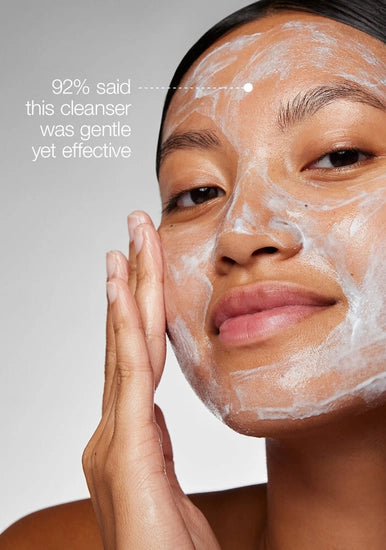 Moisture-bonding cleansing cream. Creamy cleanser with Cellular HydraBond Technology delivers glowing skin.