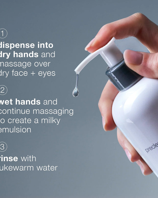 PreCleanse is the ultimate make-up remover for all skin conditions.
This lightweight cleansing oil removes stubborn make-up, dirt and excess oil while calming, conditioning and nourishing skin.


Ideal for use prior to a Dermalogica Cleanser.