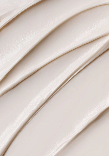 Barrier-repairing moisturizer

Ultra-soothing actives calm on contact – helping to break the pattern of sensitive skin as they immediately comfort and help skin become more resilient over time.