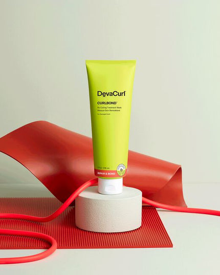 New for ultimate Curl Flexibility. Our formulas are dermatologist co-developed, backed by science and stylist approved. This rich, reparative mask with the Patented CurlBond Complex re-coils damaged curls, conditions, and works from the inside out to help re-link broken bonds, improve strength, seal split ends and protect from future damage. Leaves curls healthy-looking, manageable, smooth and shiny.