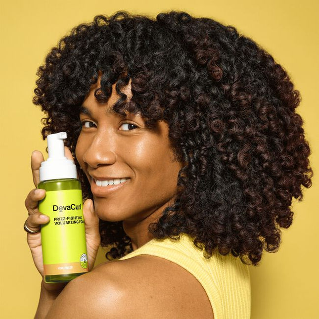 New for ultimate Curl Flexibility. Our formulas are dermatologist co-developed, backed by science and stylist approved. Give your curls a body boost! This lightweight foam with the Airy Volume Complex provides curls with fullness, touchable definition and frizz control, plus humidity resistance for up to 48 hours!