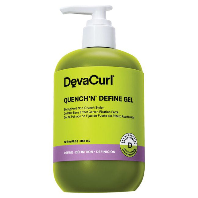 Moisture meets strong hold. Enhance curl definition for up to 7 days,* and control frizz* without flaking.
*vs. untreated hair in high humidity conditions
