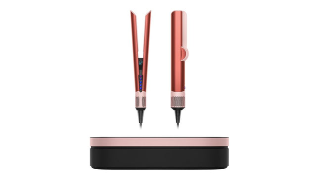 Special edition colorway includes a Presentation case.