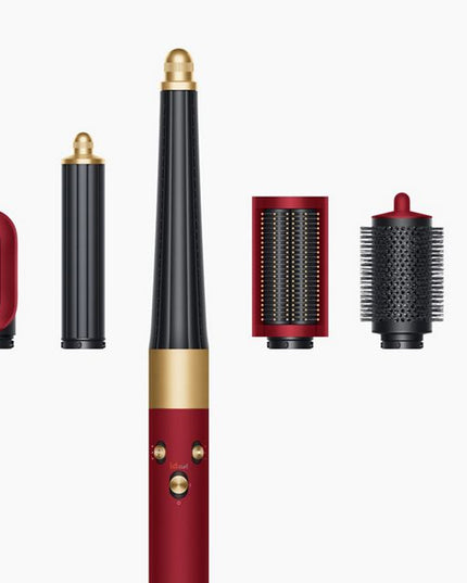 Unwrap special edition Red velvet and gold with exclusive accessories.