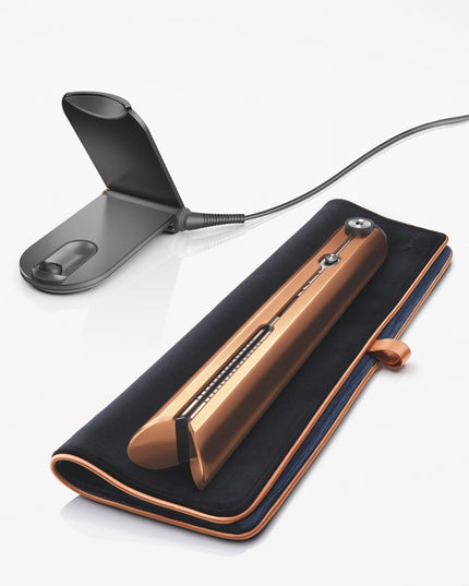 The only straightener with flexing copper plates that shape to gather hair for extra control, delivering enhanced styling with less heat – and half the damage
