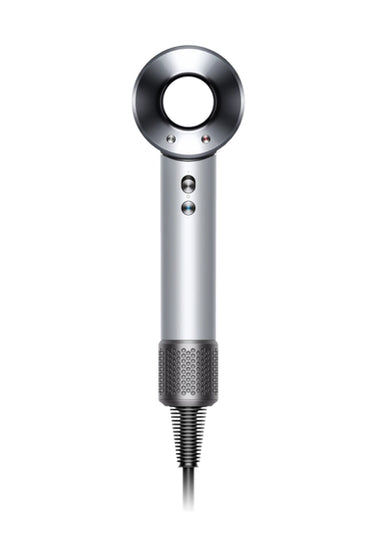 Fast, precise drying with engineered attachments for more versatile styling.