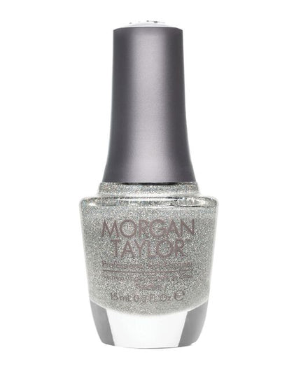 The Morgan Taylor Collection, the creme de la creme of the world's most exclusive nail lacquers, developed by professionals for you. The Collection's unique spectrum is designed to remove all barriers to color expression. Morgan Taylor's creative palette knows no bounds, ranging from the classical to Avant-garde and from subtle to unconditionally spectacular.