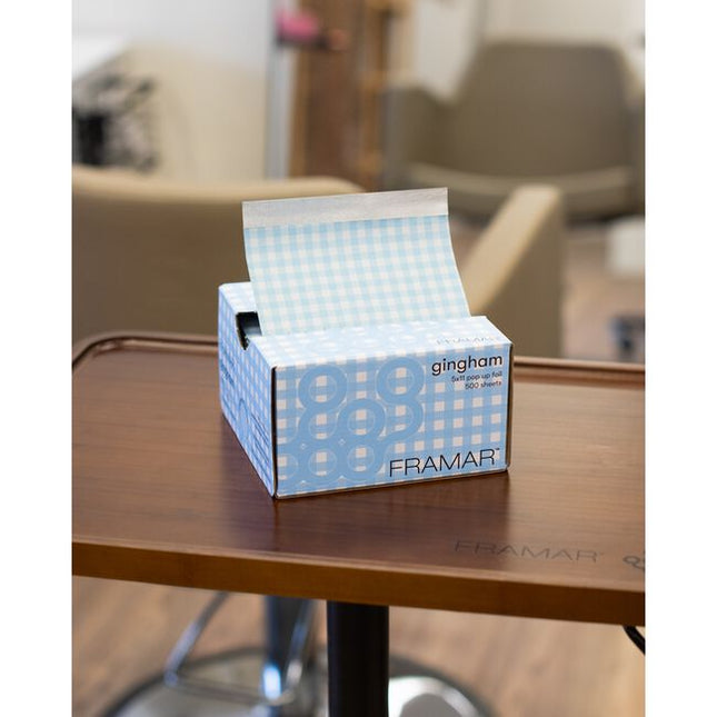 Pre-cut and pre-folded foils that are ready when you are. No prep needed!Embossed texture prevents foils from slipping so that you can breeze through any service.High quality, colorful foil guaranteed to make every process more fun for you and your client!Featuring our signature perforated, adjustable Push-Up Base, designed to keep foils extra perky for ultimate convenience, just how you like ‘em!