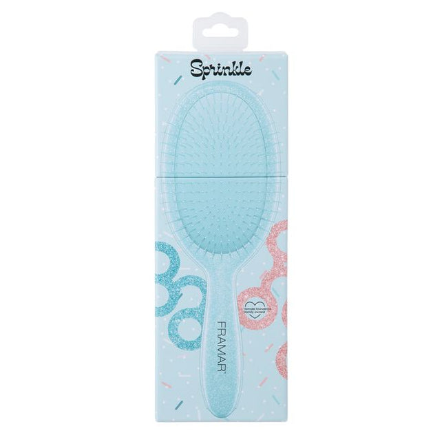 Flexible bristles - pain free brushing - glitter detangle brush
Frosted &amp; Fabulous!
Let this glitter detangle brush bring the festive vibes to your salon!