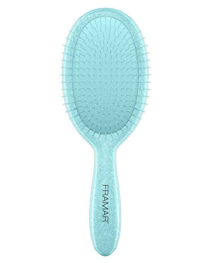 Flexible bristles - pain free brushing - glitter detangle brush
Frosted &amp; Fabulous!
Let this glitter detangle brush bring the festive vibes to your salon!