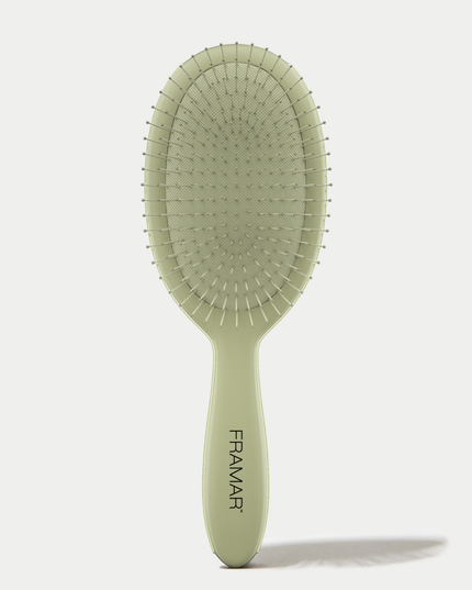 Detangle like a pro with the Framar Extra Dirty Detangle Brush in the fun, feel-good Happy Hour design. Built for both wet and dry hair, this brush glides through knots with ease—minimizing breakage, reducing tension, and keeping clients comfortable in the chair.