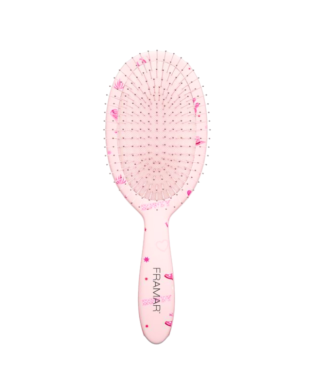 Effortlessly detangles even the most stubborn knots. Ideal for all hair types. Extension and wig friendly.
