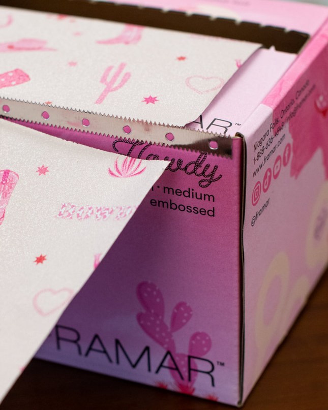 Saddle up your color services with the Framar Howdy Embossed Foil Roll—where professional performance meets playful style. Designed for busy stylists who need precision and reliability, this embossed foil delivers superior grip and control for flawless highlighting and balayage every time.