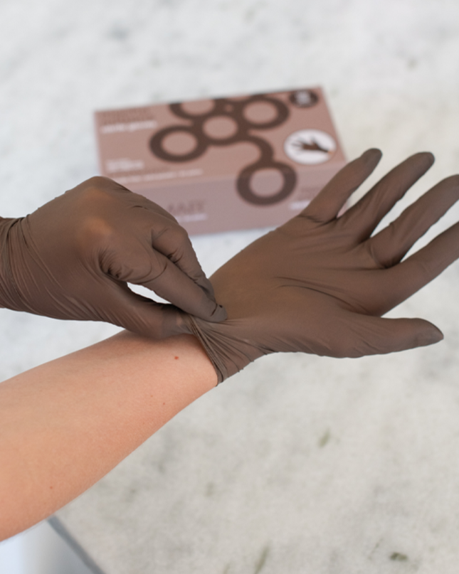 For stylists who like their gloves like their coffee: strong and smooth!