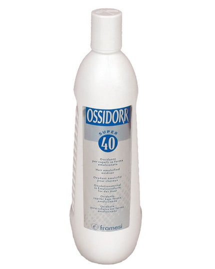 Ossidorr is a hydrogen peroxide emulsion based on conditioning elements. It is a cream developer formulated with reconditioning ingredients. Ossidorr protects the hair from dehydration thanks to cetrimonium, a conditioning substance that bonds with the hair's keratin, it is coated in a protective film.