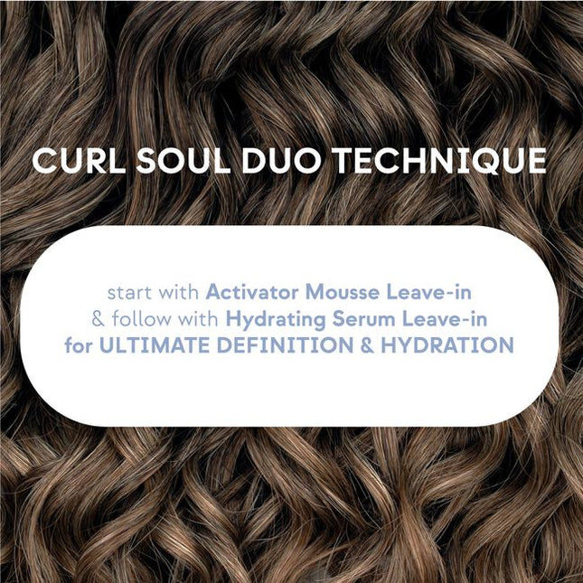 Hydrating, curl-enhancing leave-in for touchable curl support. Lightweight, hydrating formula enhances, restores, and rebuilds curls. Enriched with Cotton Milk, Hyaluronic Acid, and Cationic Conditioners, this weightless leave-in effectively protects the hair from heat damage and humidity. Best suited for dehydrated textures.